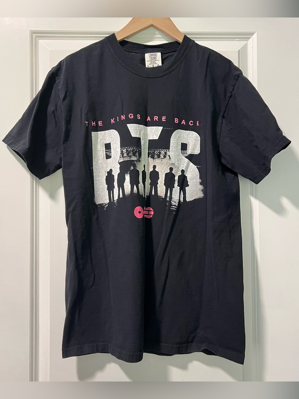 BTS The Kings Are Back BTS Army Fan Shirt Comfort Colors 100% Cotton Black Sz Lg